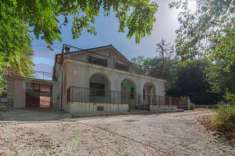Foto Villa in vendita a Arce - 11 locali 250mq