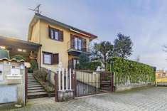 Foto Villa in vendita a Arcore - 4 locali 158mq
