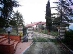 Foto Villa in vendita a Arezzo - 10 locali 360mq