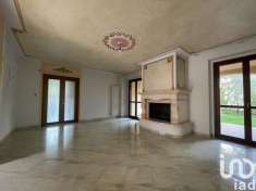 Foto Villa in vendita a Arezzo