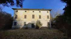 Foto Villa in vendita a Argenta - 12 locali 700mq