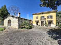 Foto Villa in vendita a Arpino