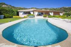 Foto Villa in vendita a Arzachena - 16 locali 650mq