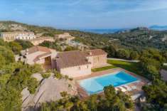 Foto Villa in vendita a Arzachena - 4 locali 165mq