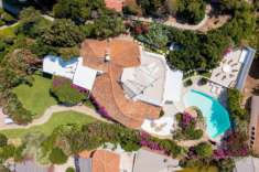 Foto Villa in vendita a Arzachena - 8 locali 300mq