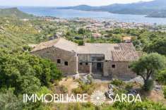 Foto Villa in vendita a Arzachena