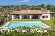 Foto Villa in vendita a Arzachena