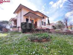 Foto Villa in vendita a Asciano