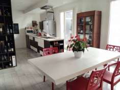 Foto Villa in Vendita a Assago