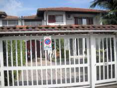 Foto Villa in Vendita a Assago Via Fratelli Rosselli 4