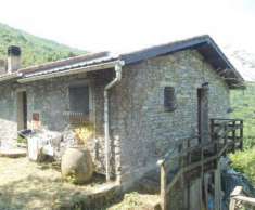 Foto Villa in vendita a Avegno