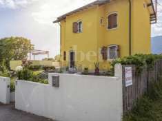 Foto Villa in vendita a Aviano