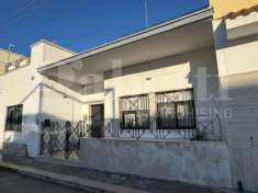 Foto Villa in vendita a Bari - 4 locali 160mq