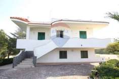 Foto Villa in vendita a Bari - 6 locali 240mq