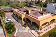 Foto Villa in vendita a Baronissi - 5 locali 308mq