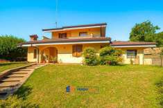 Foto Villa in vendita a Bernezzo