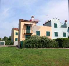 Foto Villa in vendita a Biandrate