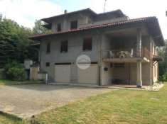 Foto Villa in vendita a Biella