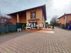 Foto Villa in vendita a Bologna - 4 locali 152mq