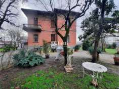 Foto Villa in vendita a Bologna - 7 locali 350mq