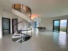 Foto Villa in vendita a Borghetto Santo Spirito