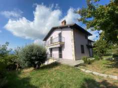 Foto Villa in vendita a Borgonovo Val Tidone