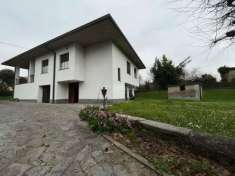 Foto Villa in vendita a Bosisio Parini