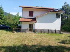Foto Villa in vendita a Bottignana Piastorla - Fivizzano 250 mq  Rif: 985954