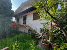 Foto Villa in vendita a Bovolone - 8 locali 225mq
