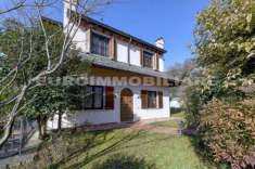 Foto Villa in vendita a Brescia