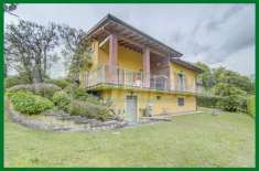 Foto Villa in vendita a Brezzo Di Bedero