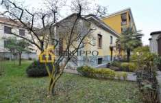 Foto Villa in vendita a Brugherio - 3 locali 200mq