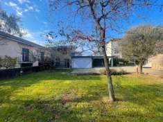 Foto Villa in vendita a Brugherio - 4 locali 170mq