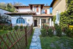 Foto Villa in vendita a Brusimpiano