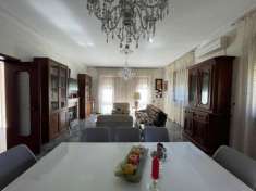 Foto Villa in vendita a Cadeo