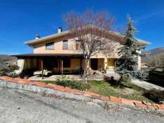 Foto Villa in vendita a Cagnano Amiterno - 6 locali 600mq