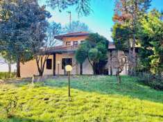 Foto Villa in vendita a Cairate