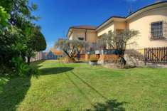 Foto Villa in vendita a Cairate