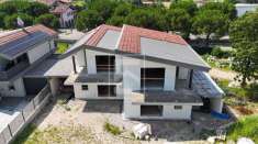 Foto Villa in vendita a Calvagese Della Riviera
