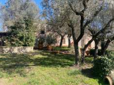 Foto Villa in vendita a Calvi Dell'Umbria - 4 locali 240mq