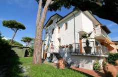 Foto Villa in vendita a Camaiore - 8 locali 230mq