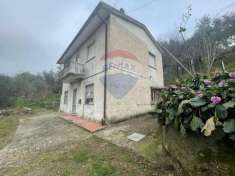 Foto Villa in vendita a Camaiore