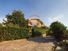 Foto Villa in vendita a Campagnano Di Roma