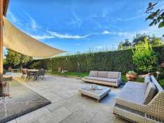 Foto Villa in vendita a Campi Bisenzio