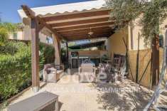 Foto Villa in vendita a Campofelice Di Roccella