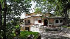 Foto Villa in vendita a Campoli Appennino - 8 locali 250mq
