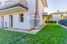 Foto Villa in vendita a Campolongo Maggiore - 4 locali 180mq