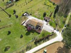 Foto Villa in vendita a Camugliano - Ponsacco 270 mq  Rif: 1105018