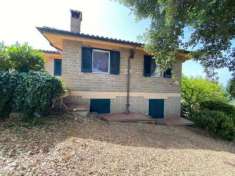 Foto Villa in vendita a Canale Monterano - 11 locali 200mq