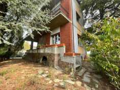 Foto Villa in vendita a Canneto Pavese - 5 locali 240mq
